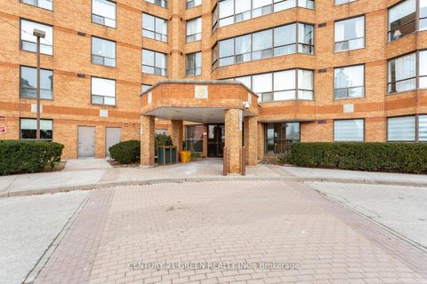Photo 6 at 1004 - 6 Humberline Drive, Clairville, Toronto