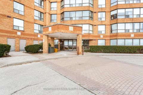 Photo 7 at 1004 - 6 Humberline Drive, Clairville, Toronto