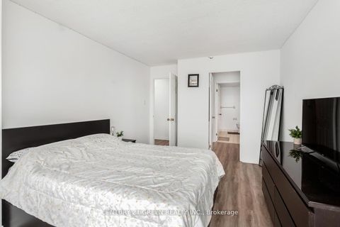 Photo 31 at 1004 - 6 Humberline Drive, Clairville, Toronto