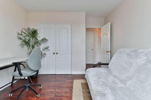 Photo 22 at 303 - 55 Neptune Drive, Lawrence, Toronto