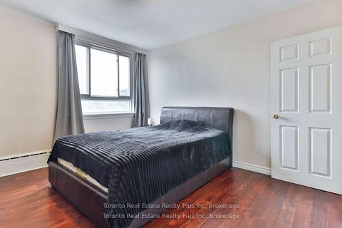 Photo 24 at 303 - 55 Neptune Drive, Lawrence, Toronto