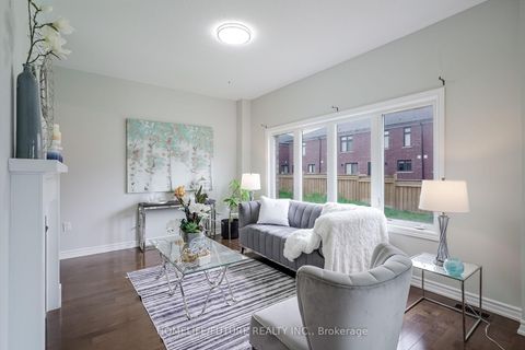 Photo 12 at 1297 Apollo Street, Eastdale, Oshawa