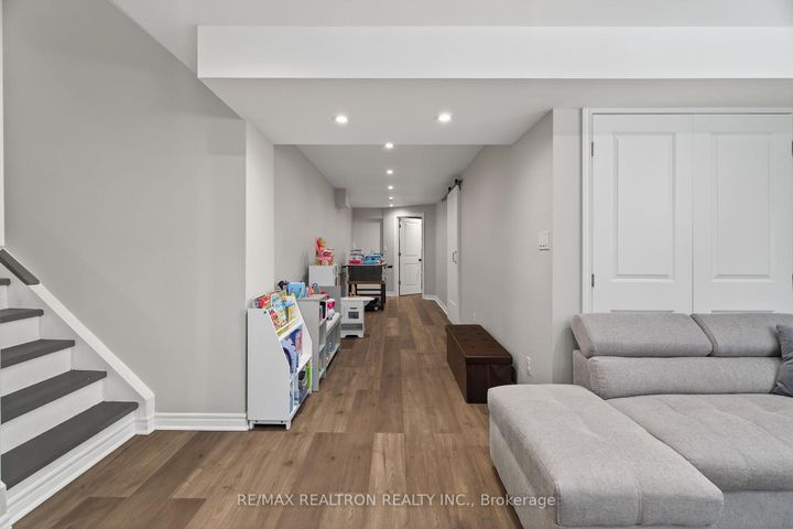 Photo 26 at 130 Aspenwood Drive, Woodland Hill, Newmarket