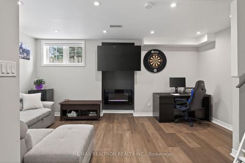 Photo 24 at 130 Aspenwood Drive, Woodland Hill, Newmarket