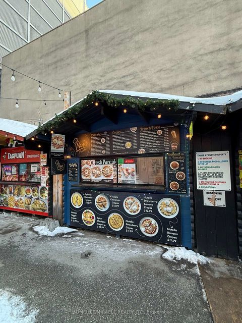 Photo 4 at 5 - 335 Yonge Street, Yonge Corridor, Toronto