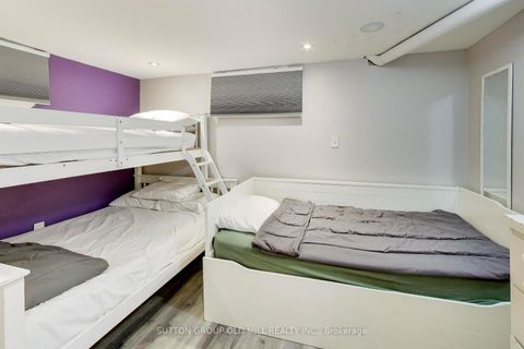 Photo 24 at 33 Mystic Avenue, Oakridge, Toronto