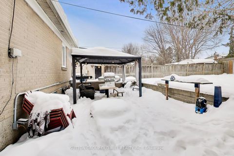 Photo 29 at 33 Mystic Avenue, Oakridge, Toronto