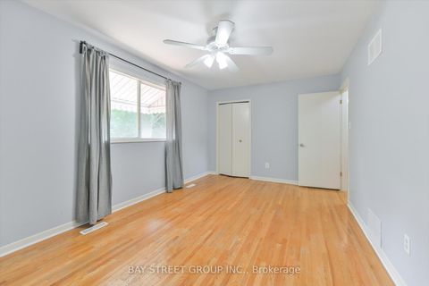 Photo 31 at 33 Kilchurn Castle Drive, Sullivan, Toronto