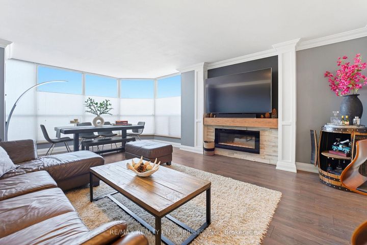 Photo 4 at 208 - 1500 Grazia Court, Rathwood, Mississauga