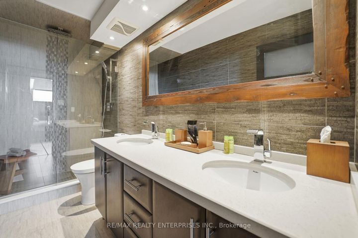 Photo 17 at 208 - 1500 Grazia Court, Rathwood, Mississauga