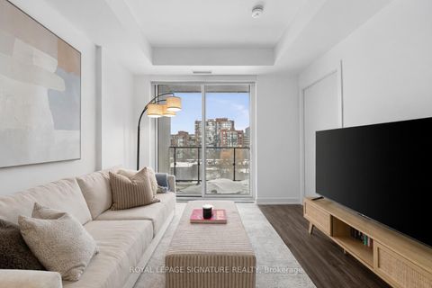 Photo 2 at 816 - 9 Tecumseth Street, Niagara, Toronto