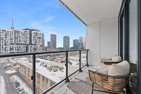 Photo 17 at 816 - 9 Tecumseth Street, Niagara, Toronto