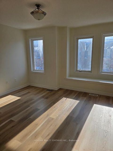 Photo 1 at 12 kawneer Terrace, Dorset Park, Toronto