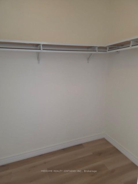 Photo 10 at 12 kawneer Terrace, Dorset Park, Toronto