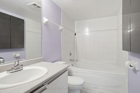 Photo 18 at 1707 - 1 Rowntree Road, Jamestown, Toronto