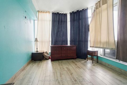 Photo 19 at 1707 - 1 Rowntree Road, Jamestown, Toronto