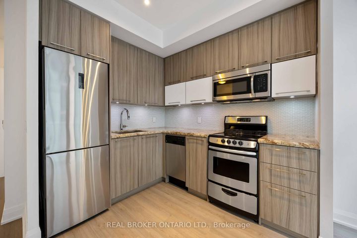 Photo 12 at 302 - 56 Annie Craig Drive, Mimico, Toronto