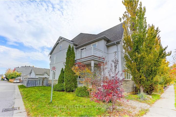 Photo 0 at 11 Dancer's Drive, Angus Glen, Markham