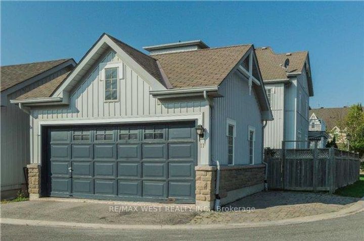 Photo 18 at 11 Dancer's Drive, Angus Glen, Markham