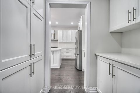 Photo 8 at 31 Dorothy Caine Crescent, Keswick South, Georgina