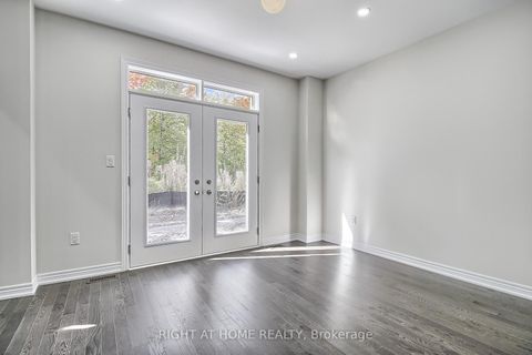 Photo 15 at 31 Dorothy Caine Crescent, Keswick South, Georgina