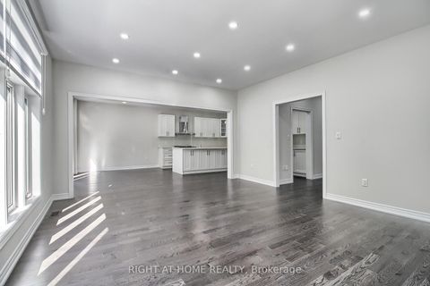 Photo 19 at 31 Dorothy Caine Crescent, Keswick South, Georgina