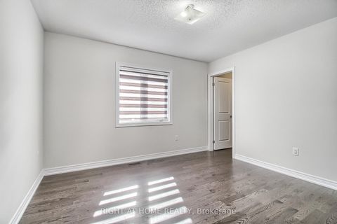 Photo 32 at 31 Dorothy Caine Crescent, Keswick South, Georgina