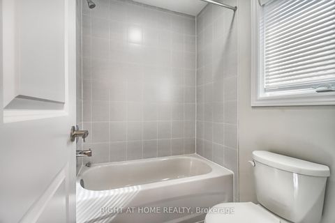 Photo 37 at 31 Dorothy Caine Crescent, Keswick South, Georgina