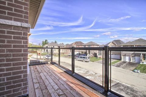 Photo 41 at 31 Dorothy Caine Crescent, Keswick South, Georgina