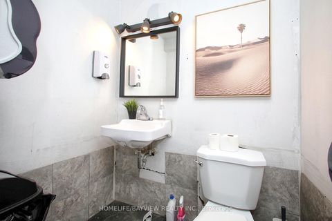 Photo 8 at 1/2 - 1015 Pape Avenue, East York, Toronto