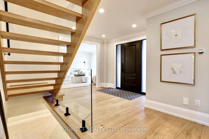 Photo 7 at 981 Valdese Drive, Erindale, Mississauga