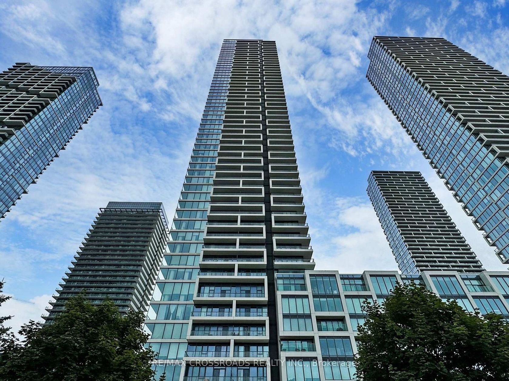 5011 - 950 Portage Parkway, Vaughan Corporate Centre, Vaughan photo number 2