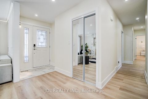 Photo 5 at 15 Crossburn Drive, Don Mills, Toronto