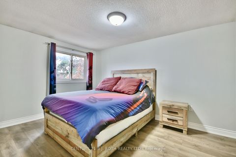 Photo 15 at 11 Pheasant Trail, Ardagh, Barrie