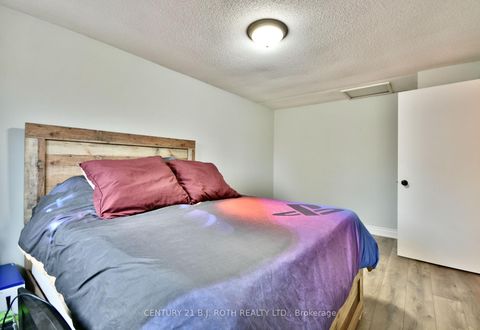 Photo 16 at 11 Pheasant Trail, Ardagh, Barrie