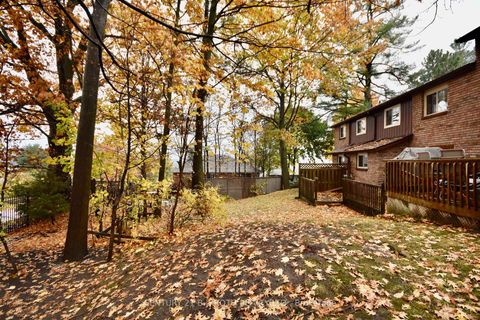 Photo 21 at 11 Pheasant Trail, Ardagh, Barrie