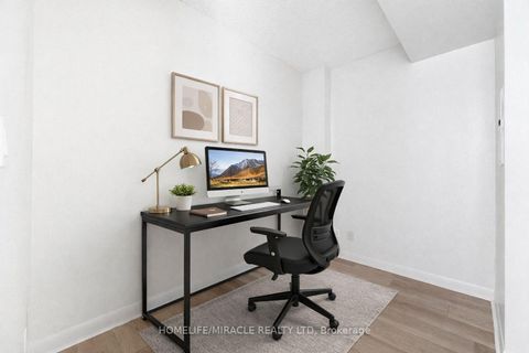 Photo 15 at 806 - 15 Bruyeres Mews, Niagara, Toronto