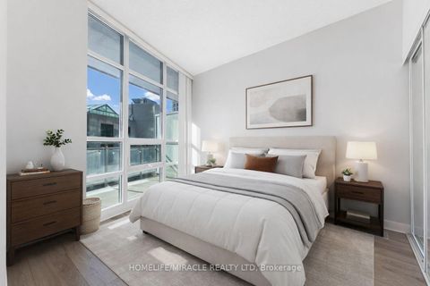 Photo 23 at 806 - 15 Bruyeres Mews, Niagara, Toronto