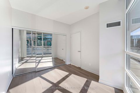 Photo 25 at 806 - 15 Bruyeres Mews, Niagara, Toronto