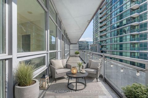 Photo 28 at 806 - 15 Bruyeres Mews, Niagara, Toronto