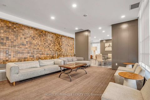 Photo 33 at 806 - 15 Bruyeres Mews, Niagara, Toronto