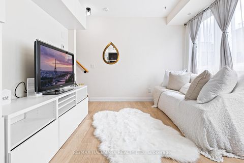 Photo 7 at 306 - 1120 Briar Hill Avenue, Glen Park, Toronto