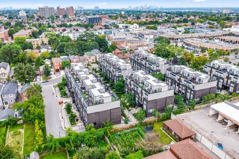 Photo 25 at 306 - 1120 Briar Hill Avenue, Glen Park, Toronto