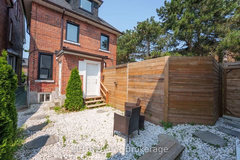 Photo 25 at 29 Grace Street, Bellwoods, Toronto