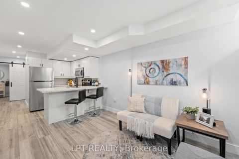 Photo 27 at 29 Grace Street, Bellwoods, Toronto