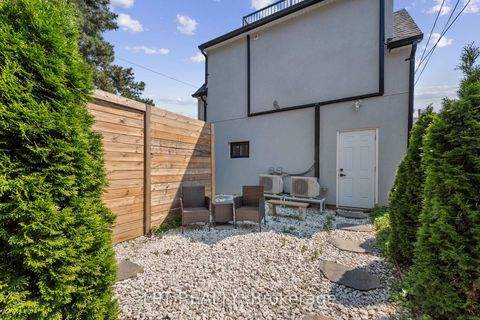 Photo 35 at 29 Grace Street, Bellwoods, Toronto