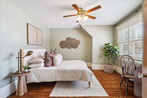 Photo 24 at 42 Royal Road, Aurora Village, Aurora