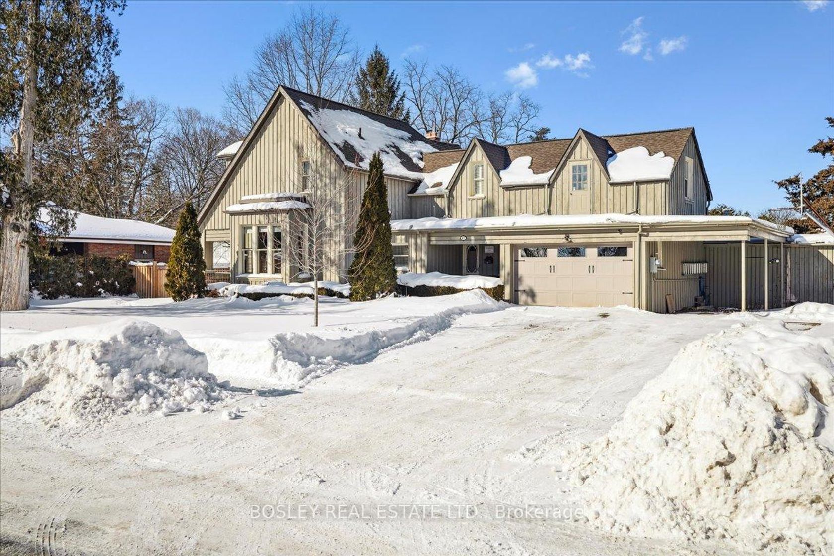 42 Royal Road, Aurora Village, Aurora photo 4