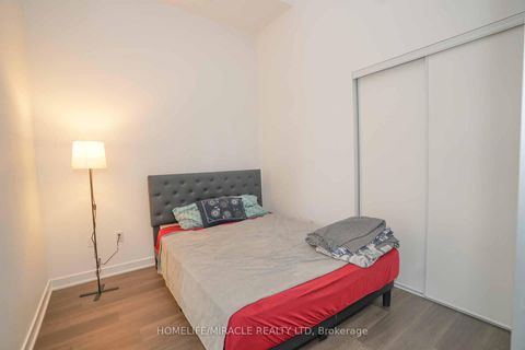 Photo 17 at 522 - 3900 Confederation Parkway, City Centre, Mississauga