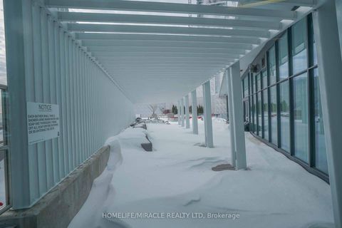 Photo 23 at 522 - 3900 Confederation Parkway, City Centre, Mississauga